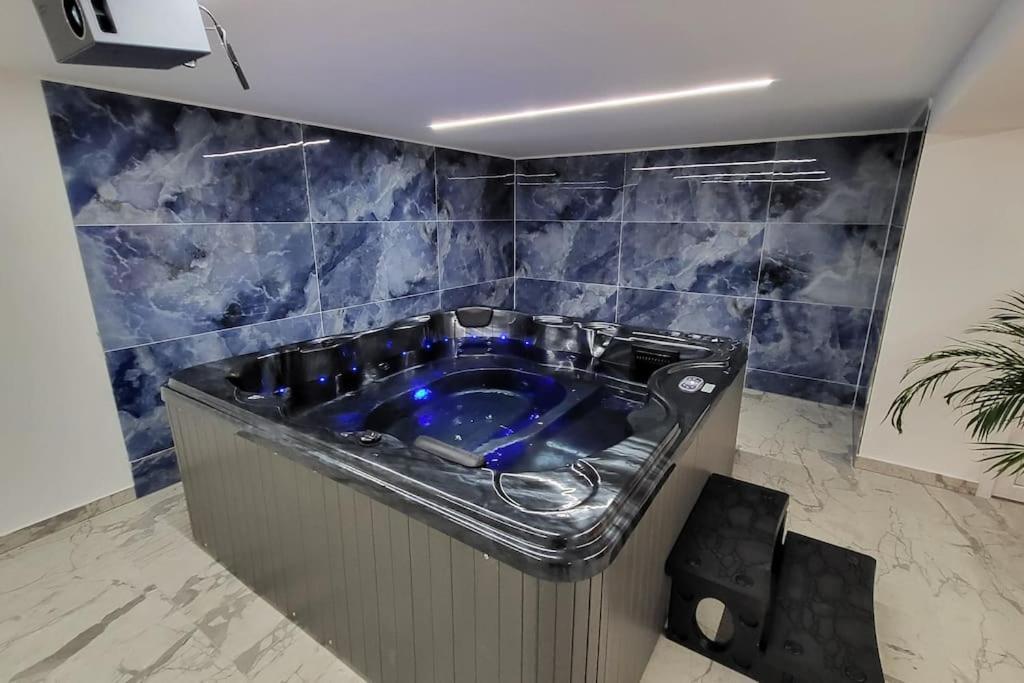 A O G Prestige Relax Max Spa Sauna Algolsheim Eksteriør bilde